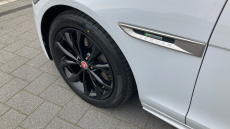 Jaguar XF 2.0d [180] R-Sport 4dr Auto Diesel Saloon